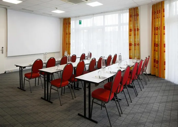 Sunday Hotel Koeln Bruehl